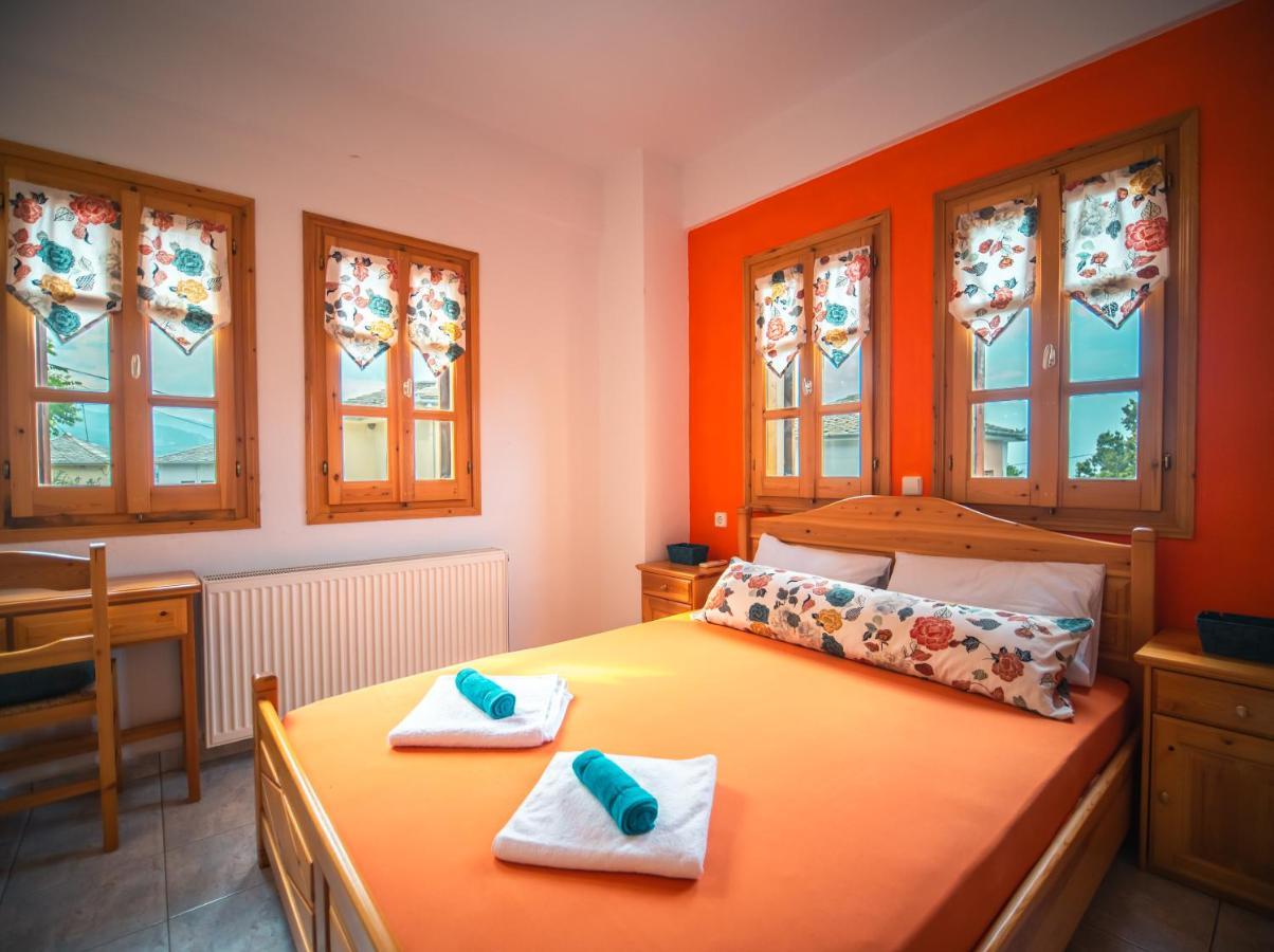 Orange House For Big Families In Damouchari - Delicious Houses Exterior photo